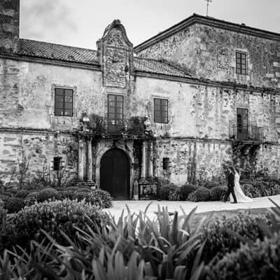 LA BODA DE INVIERNO DE LAURA Y MIGUEL EN EL PAZO DE SAN TIRSO CON MONTESQUEIRO CATERING